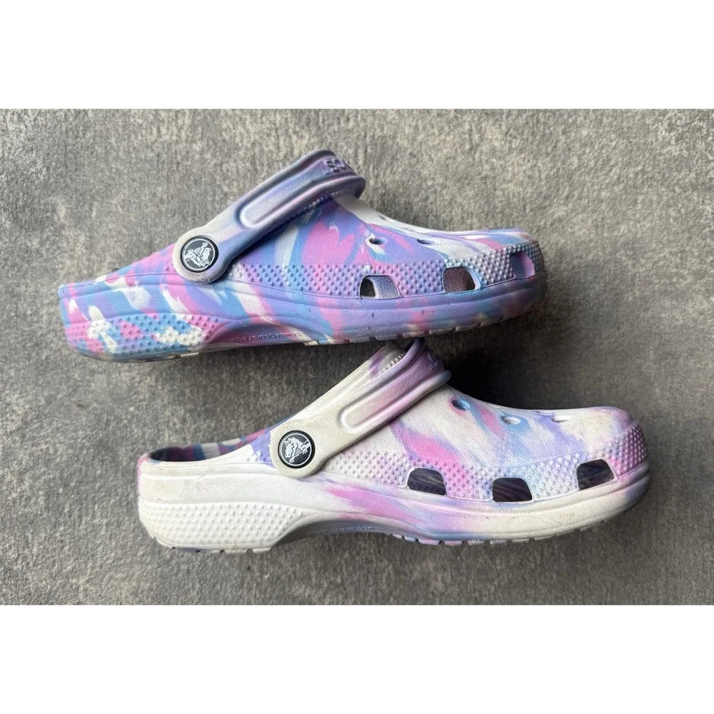 CROCS classic marbled